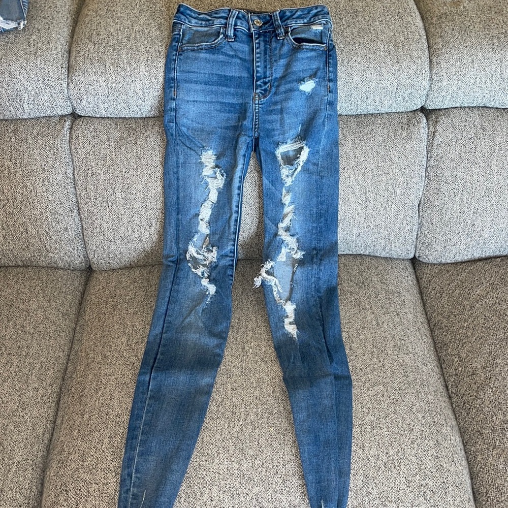 American Eagle Dark wash high waisted jeans